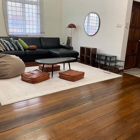 La Wood Homestay Kampung Kuala Besut Kültér fotó