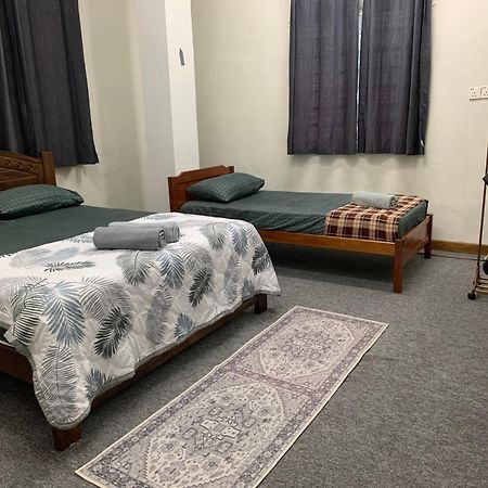 La Wood Homestay Kampung Kuala Besut Kültér fotó